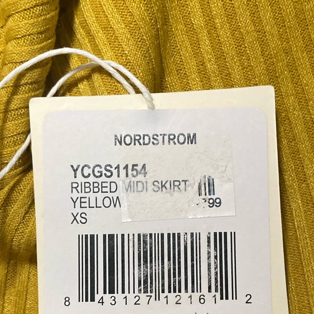 GOOD LUCK GEM 💛 Ribbed Lettuce Edge Skirt - Picture 9 of 14